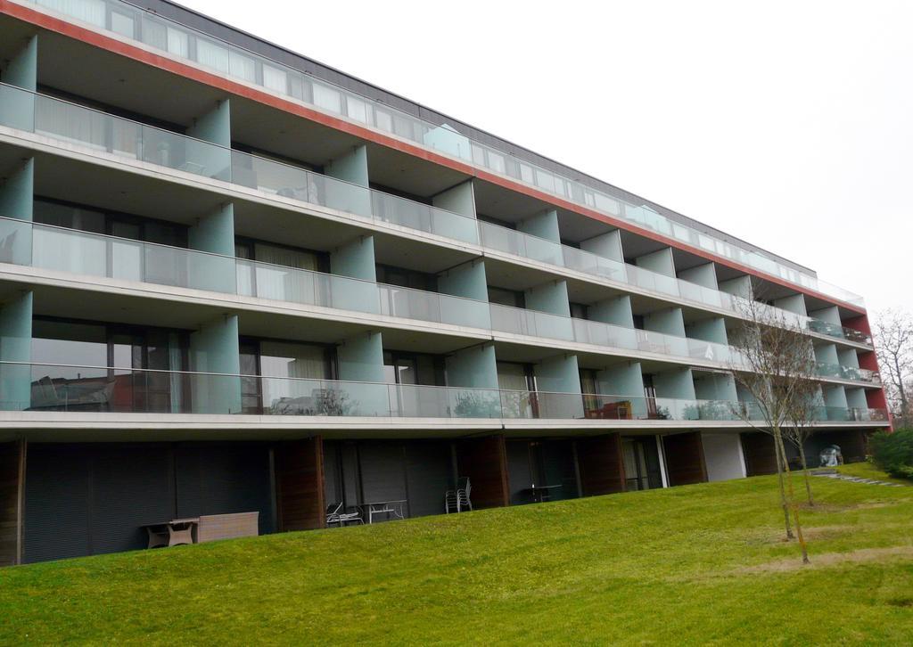 Gemini Superior Apartman & Yacht Apartment Balatonlelle Exterior photo